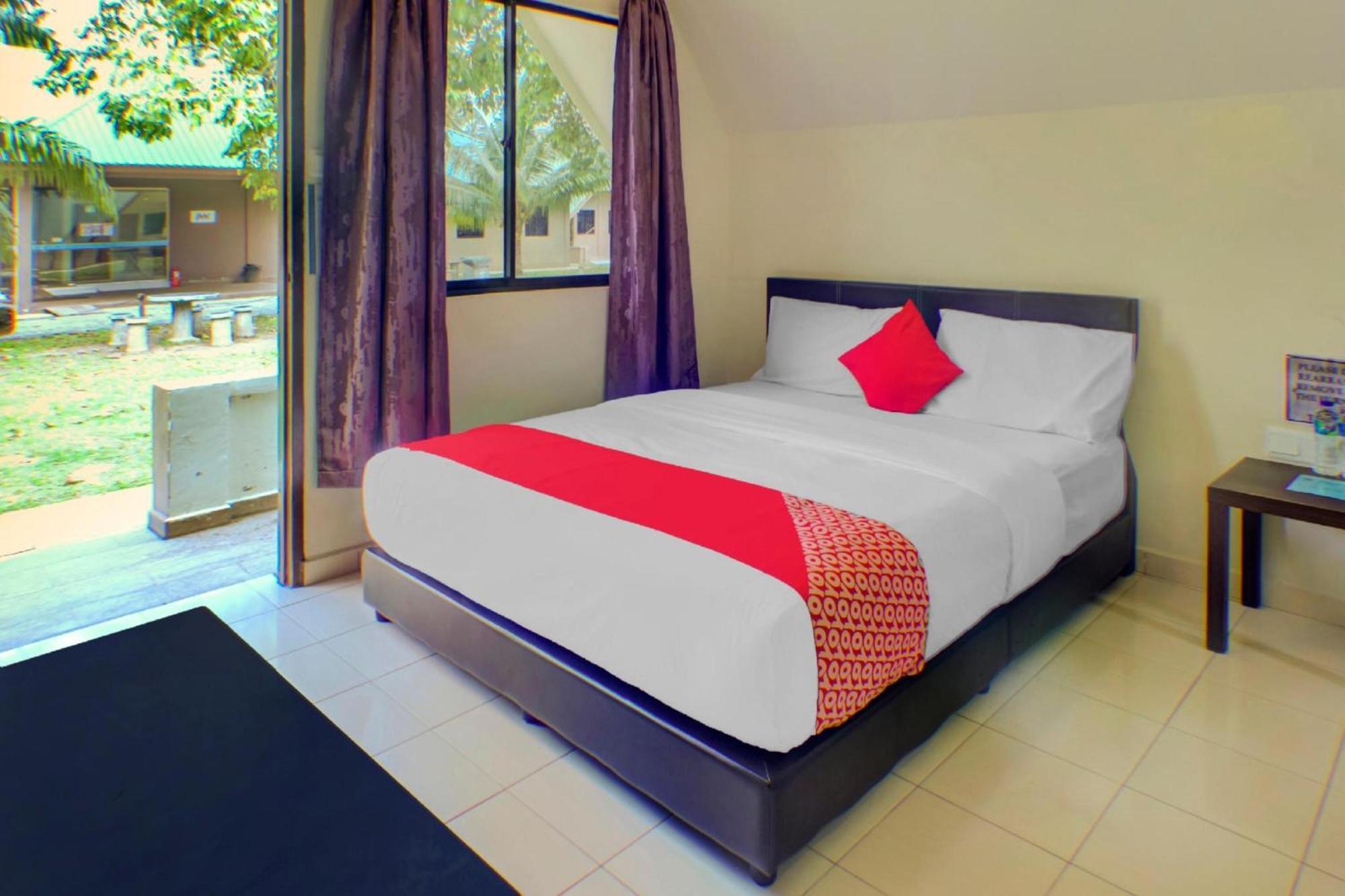 Hotel Super Oyo 89896 Sedili